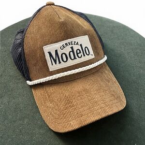 Modelo Cerveza Corduroy Rope Mesh Snapback Trucker Hat Cap
